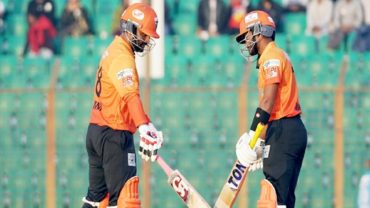 জয়-রাব্বির ব্যাটিং নৈপুণ্যে খুলনার টানা দ্বিতীয় জয়