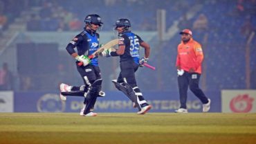 জয়ের ধারায় ফিরলো রংপুর; টানা হারের বৃত্তে খুলনা
