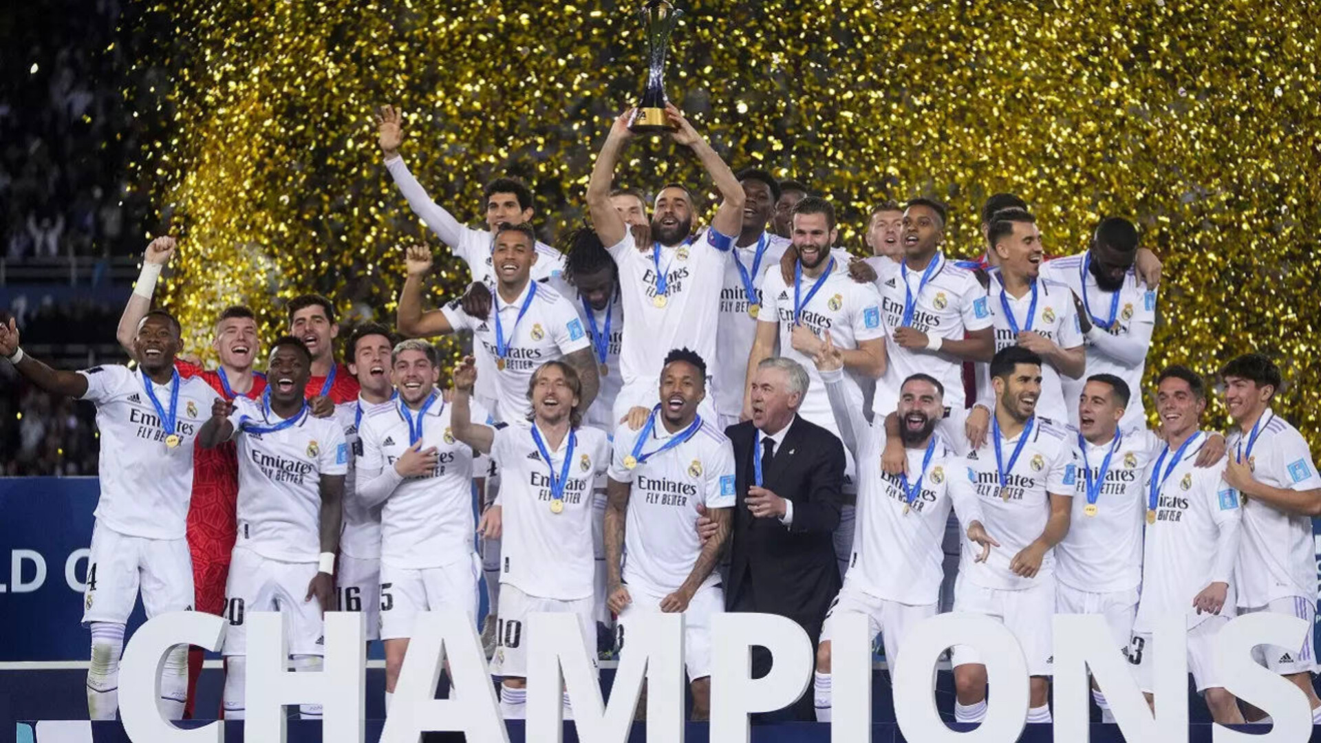 ক্লাব বিশ্বকাপ জিতে শততম শিরোপার স্বাদ নিলো রিয়াল