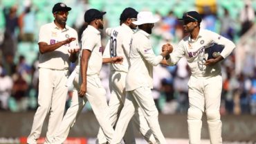জাদেজার স্পিন জাদুতে ১৭৭ রানে গুটিয়ে গেল অস্ট্রেলিয়া