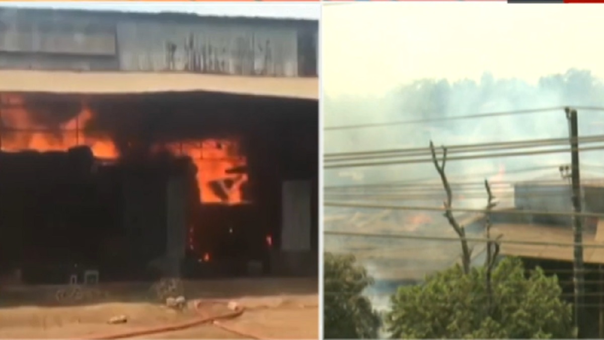 ফের চট্টগ্রামের সীতাকুণ্ডে আগুন, নিয়ন্ত্রণে ফায়ার সার্ভিসের ৮ ইউনিট