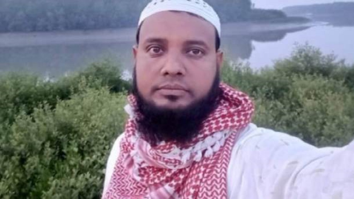 মসজিদ থেকে ইমামের ঝুলন্ত মরদেহ উদ্ধার