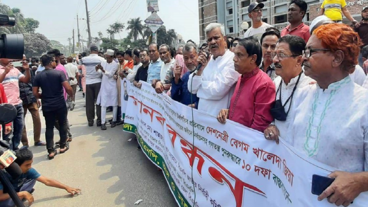 তারেক রহমানের নেতৃত্বে শেখ হাসিনার পতন হবে: শাহজাহান