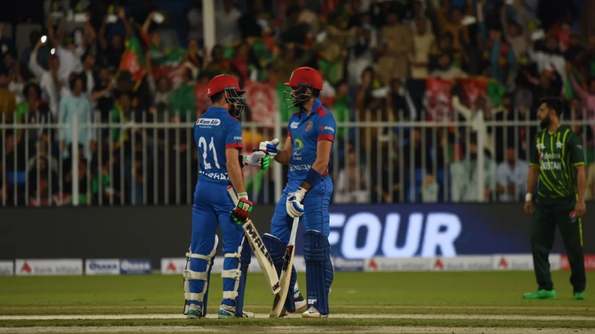 পাকিস্তানকে হারিয়ে ইতিহাস গড়লো আফগানিস্তান
