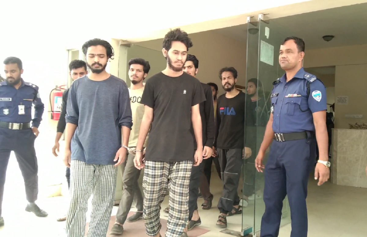 বান্দরবানে গ্রেফতারকৃত ৯ জঙ্গিকে কারাগারে প্রেরণ