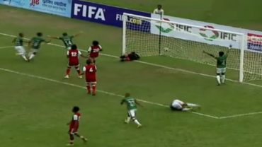 তারেকের গোলে এগিয়ে বাংলাদেশ