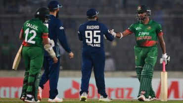 চট্টগ্রাম পৌঁছেছে বাংলাদেশ ও ইংল্যান্ড দল