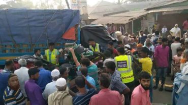 বগুড়ায় পিকআপ-সিএনজির মুখোমুখি সংঘর্ষে নিহত ৩
