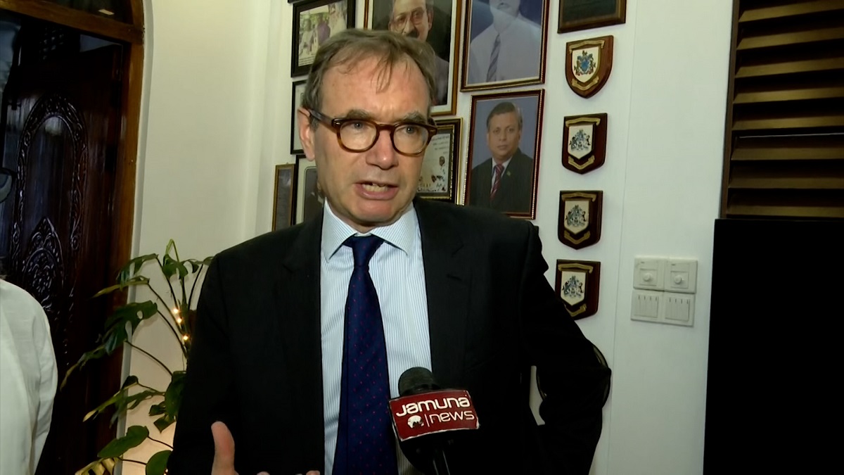 বিনিয়োগকারীদের আস্থা বাড়াতে সুষ্ঠু নির্বাচন দরকার: ব্রিটিশ হাইকমিশনার