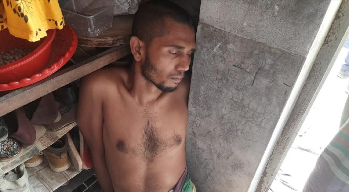 গাজীপুরে মাকে গলাকেটে হত্যা, ছেলে আটক