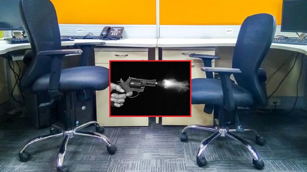 চেয়ার নিয়ে দ্বন্দ্বে সহকর্মীকে গুলি