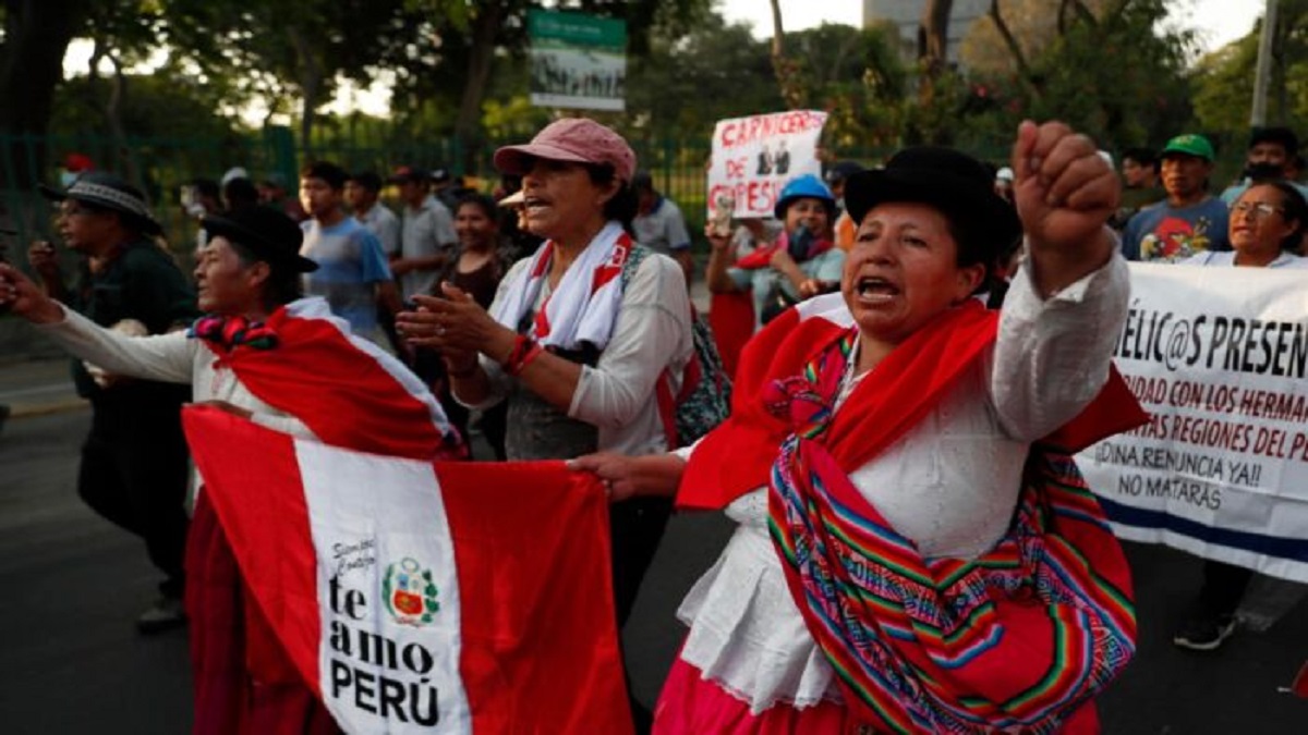 ফের সরকার বিরোধী বিক্ষোভে উত্তাল পেরু