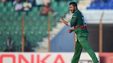 টি-টোয়েন্টিতে সর্বাধিক উইকেটের মালিক সাকিব