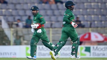১০ উইকেটের জয়ে ইতিহাস গড়লো টাইগাররা