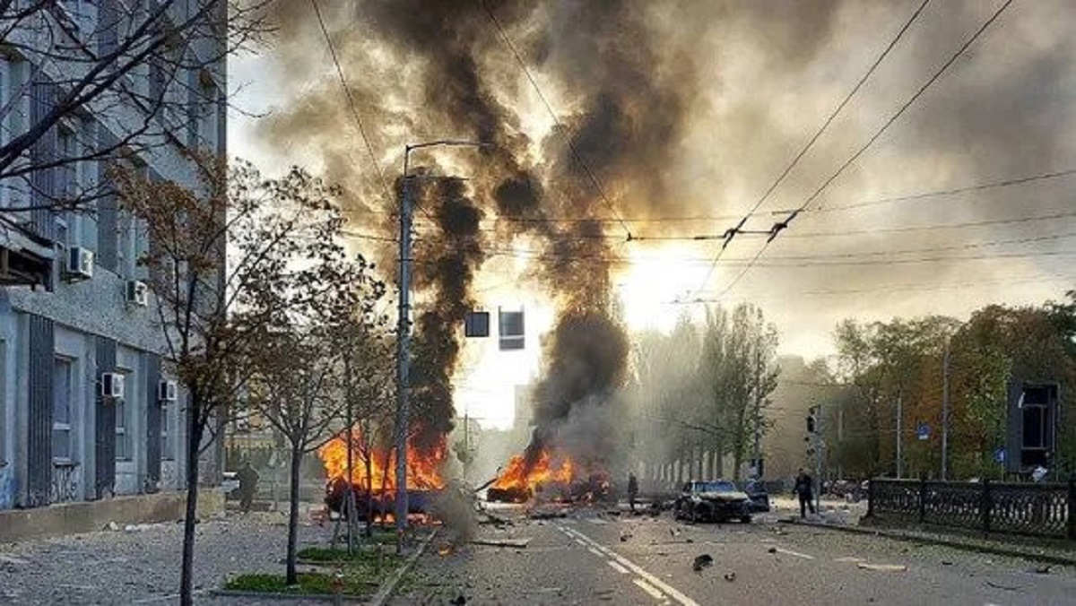 রুশ ক্ষেপণাস্ত্রের পাল্টা জবাব দিচ্ছে ইউক্রেন, পূর্বাঞ্চলে কিয়েভের ‘প্রতিশোধ’