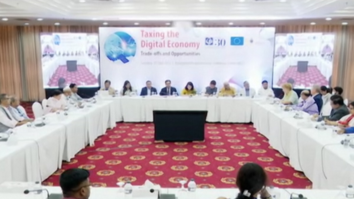 গুগল, ইউটিউব থেকে রাজস্ব আদায় বাড়ানোর তাগিদ সিপিডির