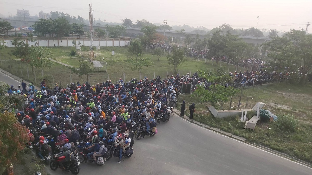 প্রথম ঘণ্টায় পদ্মা সেতু পার হয়েছে ১৫৩৭টি মোটরসাইকেল