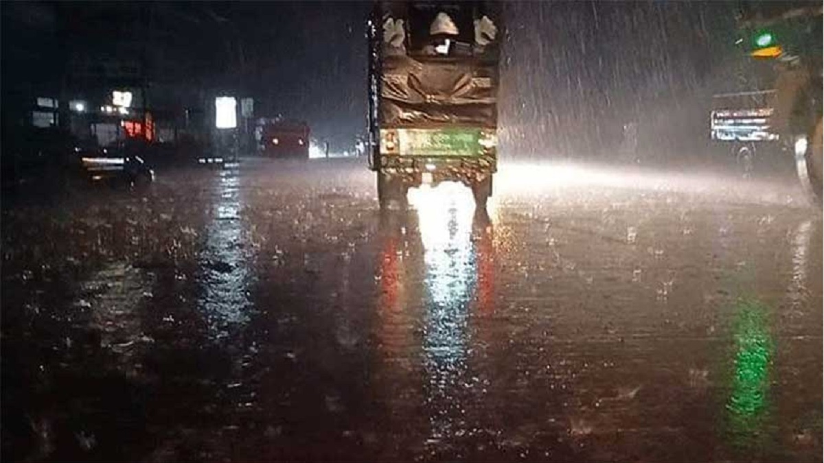 হঠাৎ সিলেটে শিলাবৃষ্টি