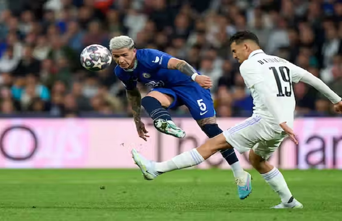 রাতে চেলসির বিপক্ষে মাঠে নামবে রিয়াল, নাপোলির আতিথ্য নেবে মিলান