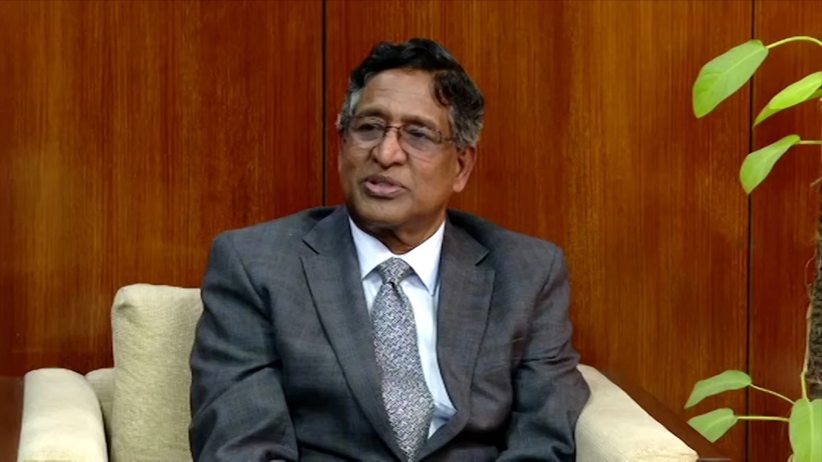 ‘ভিসা স্যাংশন সরকারের জন্য কোনো চাপ নয়, তবে তাদের সিদ্ধান্তকে গুরুত্ব দিচ্ছে সরকার’