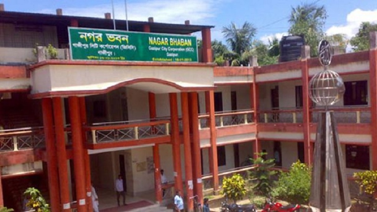 গাজীপুর সিটি নির্বাচন: কর্মকর্তাদের নাম ভাঙিয়ে প্রতারণা, সতর্ক থাকার অনুরোধ