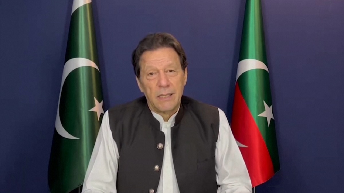 সামরিক বাহিনীর শত্রু হিসেবে পিটিআইকে দাঁড় করানো হচ্ছে: ইমরান খান