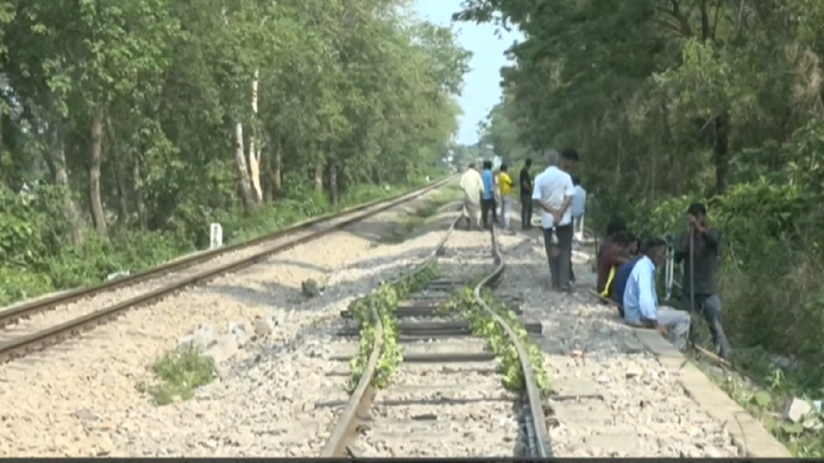 তাপে বেঁকে যাচ্ছে রেললাইন, দীর্ঘমেয়াদি সমাধানে জোর দিচ্ছেন বিশেষজ্ঞরা