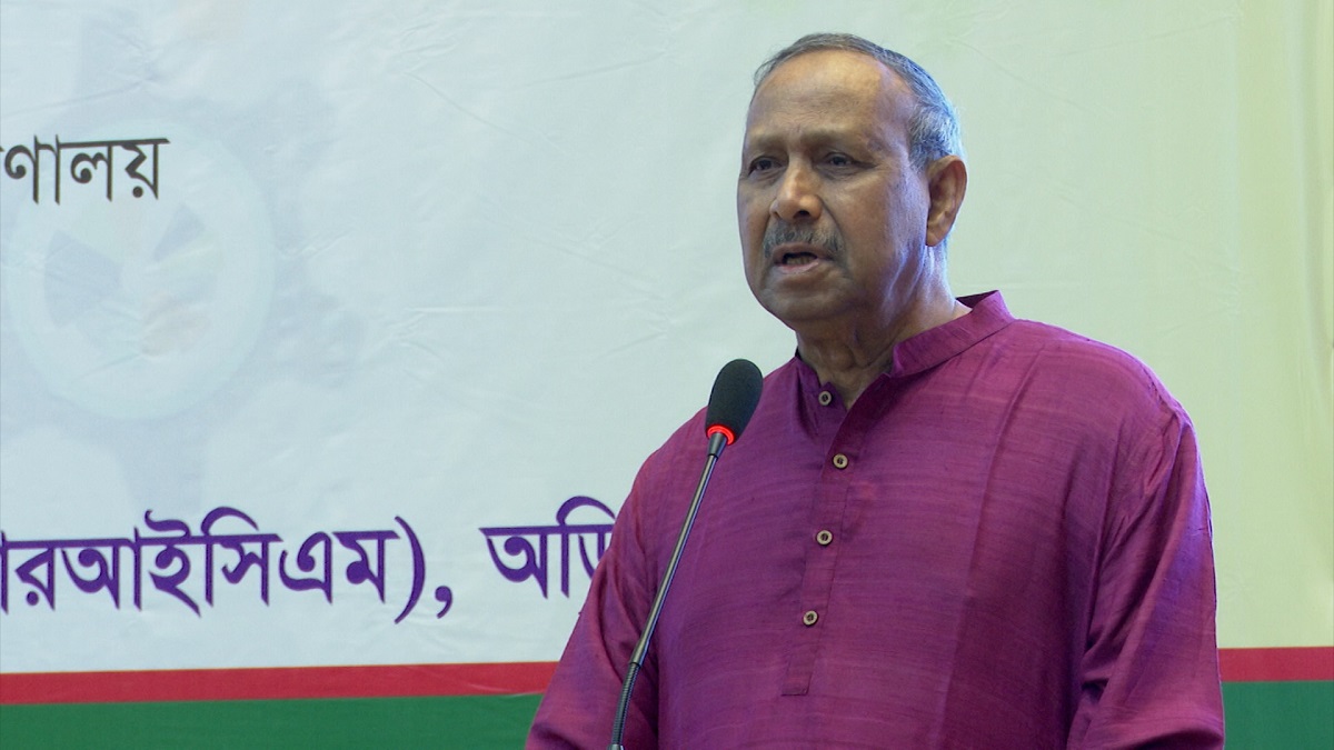 গবেষণায় বরাদ্দ টাকা খরচে সচেতন থাকতে হবে: ইয়াফেস ওসমান