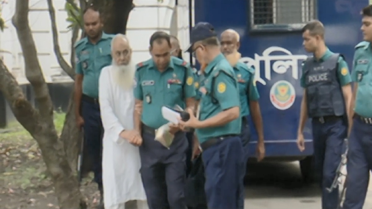 মানবতাবিরোধী অপরাধে যশোরের আমজাদ মোল্লাসহ ৪ জনের ফাঁসির আদেশ