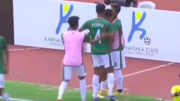 বাঁচা মরার ম্যাচে রাকিবের গোলে সমতায় ফিরে প্রথমার্ধ শেষ করলো বাংলাদেশ