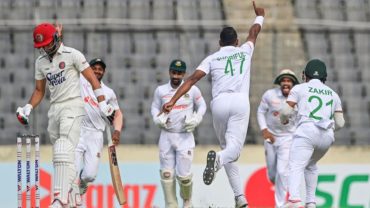 ৬১৭ রানে পিছিয়ে আফগানিস্তান, জয়ের সুবাস পাচ্ছে বাংলাদেশ