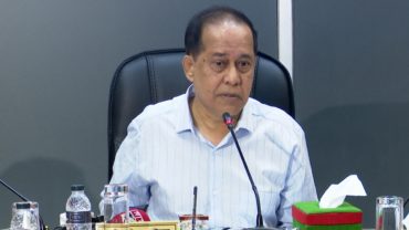 অনিয়ম হলে ভোট বন্ধ, ঢাকা-১৭ আসনের প্রার্থীদের সাথে বৈঠকে সিইসি