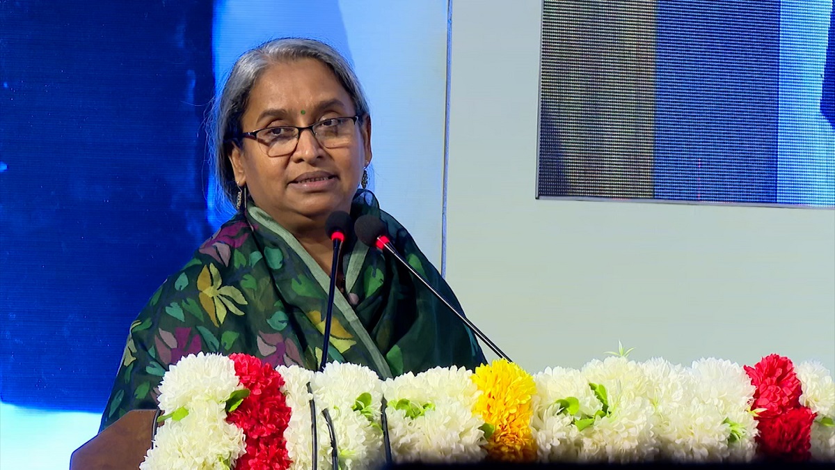 বিদ্যমান শিক্ষাব্যবস্থা আগামীতে চলবে না: দীপু মনি