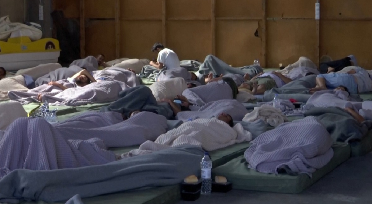 গ্রিসে ডুবে যাওয়া নৌকায় ছিল ১০০’র বেশি শিশু, কয়েকশ’ প্রাণহানির আশঙ্কা