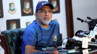 স্পিন আর পেস বোলিং মিলিয়ে বাংলাদেশ সেরা অবস্থানে আছে: হাথুরুসিংহে