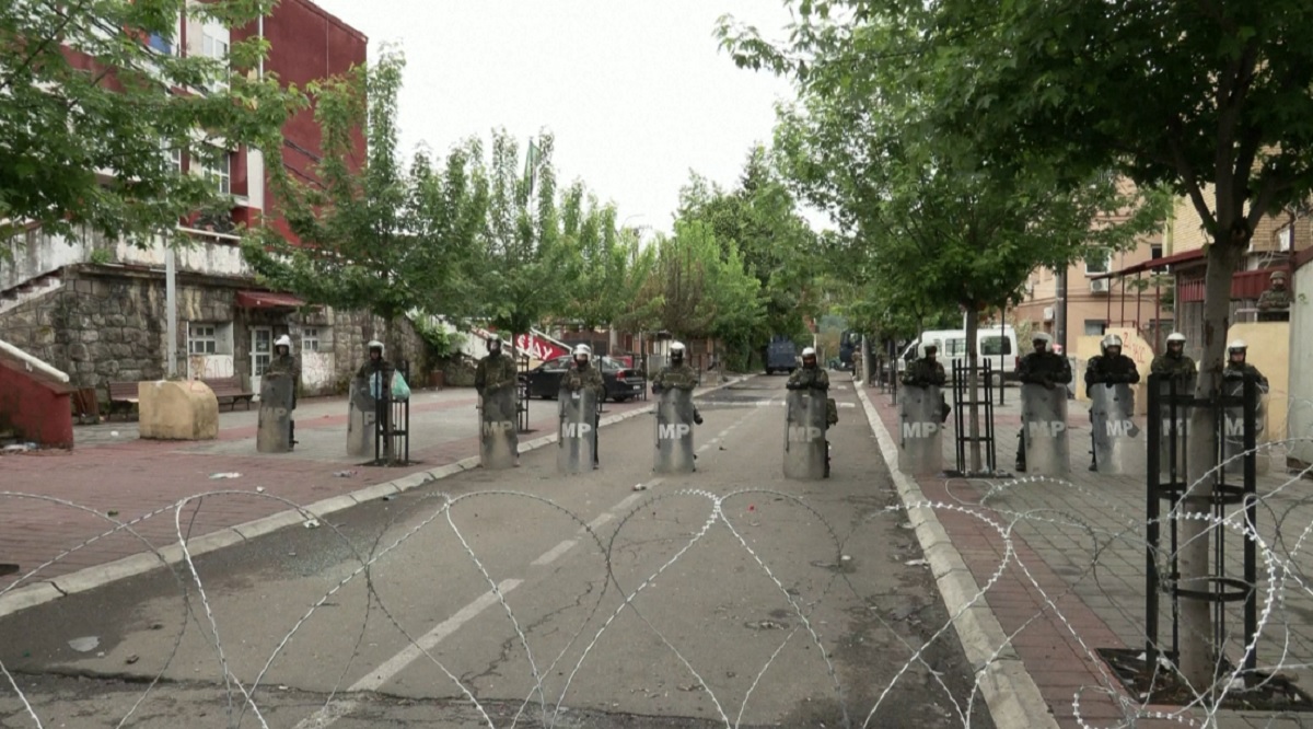 ‘কসোভোয় সহিংসতা ছড়ানোর পেছনে দায়ী উগ্র-ডানপন্থীরা’