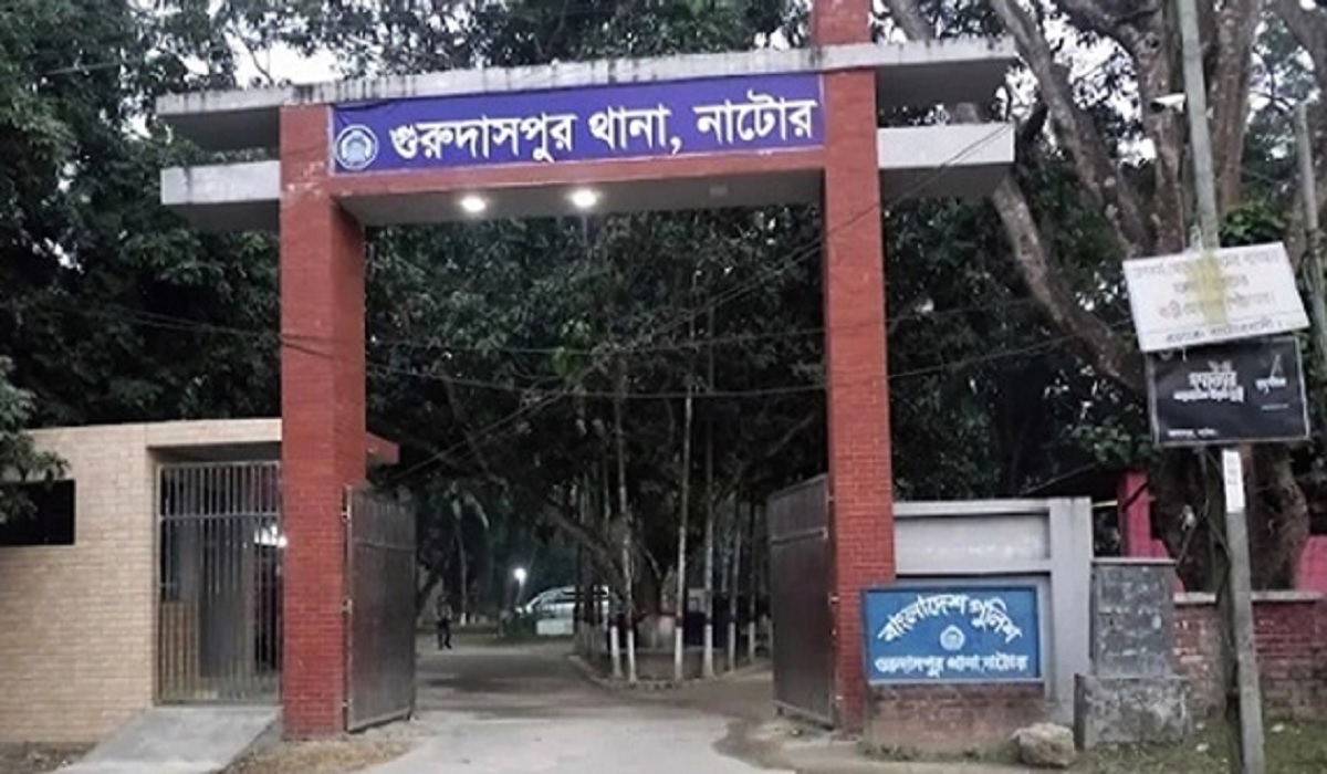 নাটোরে বলাৎকারের অভিযোগে গ্রেফতার ৪