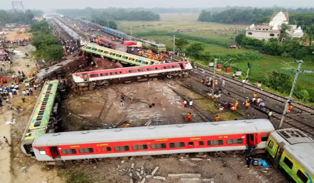 ওড়িশায় ট্রেন দুর্ঘটনার কারণ কারিগরি নাকি মানবিক ত্রুটি?