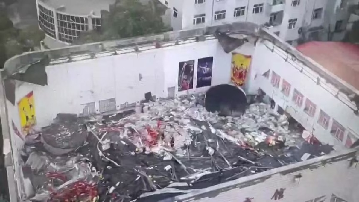 চীনে স্কুলের ছাদ ধসে ১১ জনের মৃত্যু
