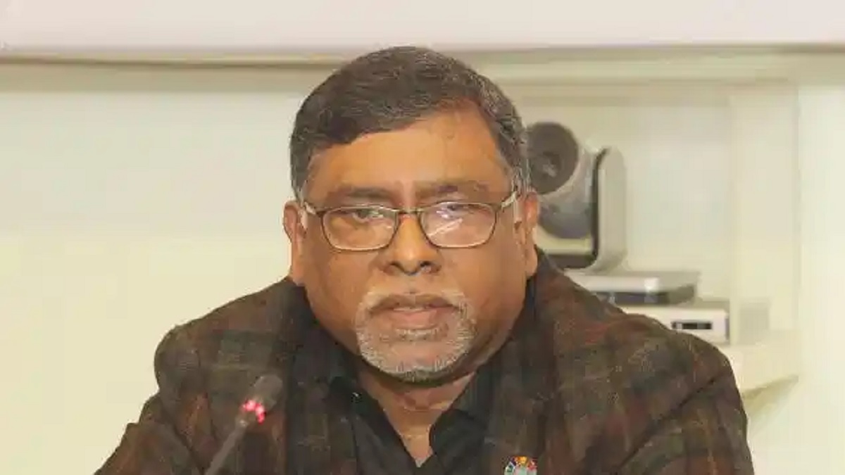 ডেঙ্গু নিয়ন্ত্রণে নগরীর অলিগলিতে স্প্রে বাড়ানো হবে: স্বাস্থ্যমন্ত্রী