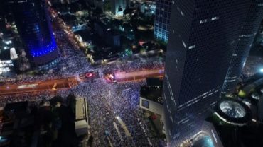 পার হয়ে গেলো ২৮ সপ্তাহ, থামছেই না বিক্ষুব্ধ ইসরায়েলিরা