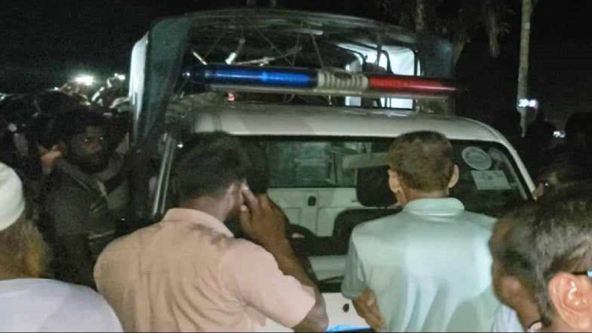 কুড়িগ্রামে বাস-মোটরসাইকেল সংঘর্ষে নিহত ৩