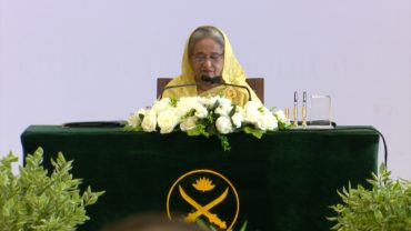 সেনাবাহিনীকে জনগণের আস্থা বজায় রাখার অনুরোধ প্রধানমন্ত্রীর