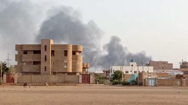 সংঘাত বন্ধে সৌদির মধ্যস্থতায় জেদ্দায় পৌঁছেছে সুদানের বিবদমান দু’পক্ষ