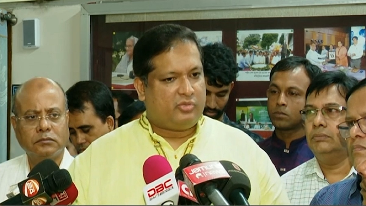 ‘বাফুফে চাইলে দুই মাসের মধ্যে খেলার উপযুক্ত হবে মাঠ’