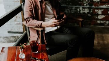 মধ্যরাতে মাতাল হয়ে বসকে টেক্সট করে যা বললো কর্মী