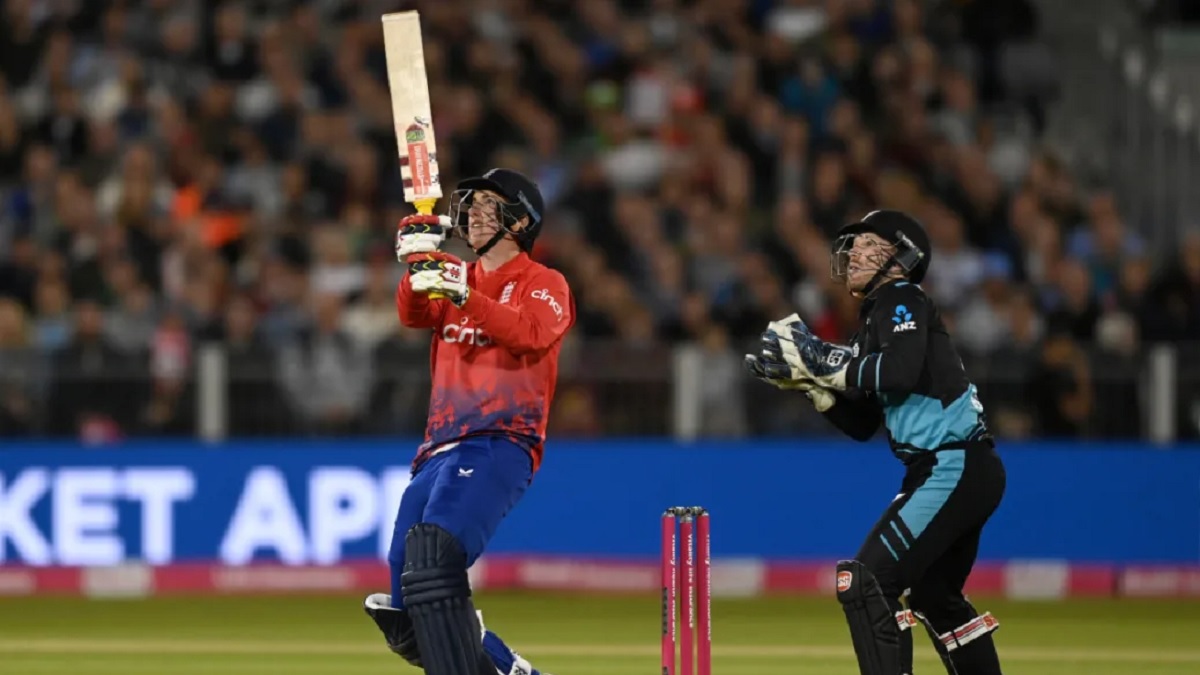 কিউইদের বিপক্ষে জয়ে এগিয়ে গেলো ইংলিশরা