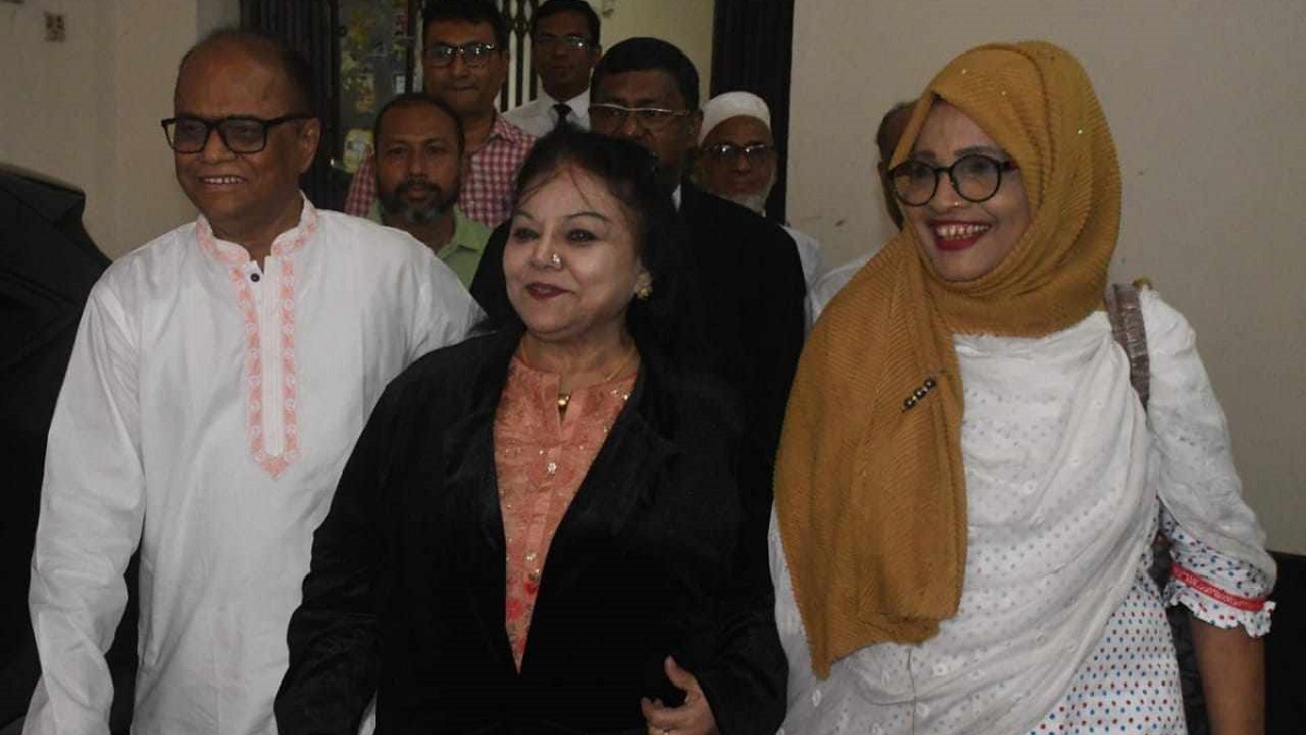 শাজাহান খানের করা মামলায় যুগান্তর প্রকাশক ও সম্পাদককে বেকসুর খালাস