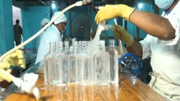 মদের চাহিদা বাড়ায় অতীতের সব রেকর্ড ভেঙে ফেললো কেরু