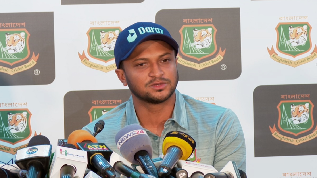 ‘অধিনায়ক’ সাকিব গাইছেন তারুণ্যের বন্দনা